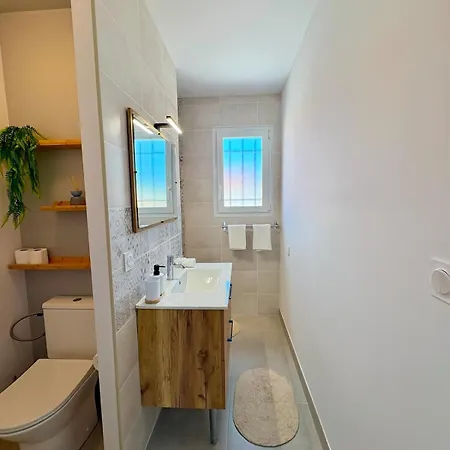 New Flat, Private Hot Tub, Garden, Ac Near Argeles Beaches Daire Maureillas